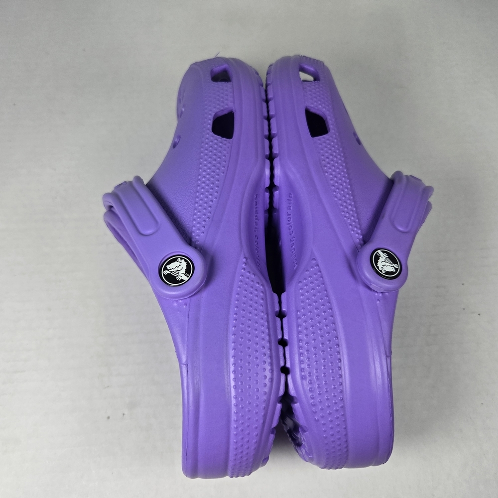 Crocs Kids Purple Classic Clog Slip-ons - Size J5 Big Girl 5 - Picture 6 of 8